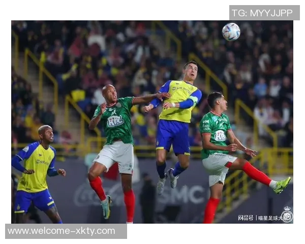 保罗乔治首秀表现平平仅得9分7板3助2帽全场限制在9分内