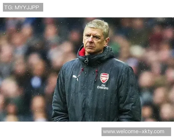 温格回忆亨利初期心态转变：我鼓励他踢中锋不必担心进球